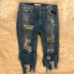 Ripped skinny jeans